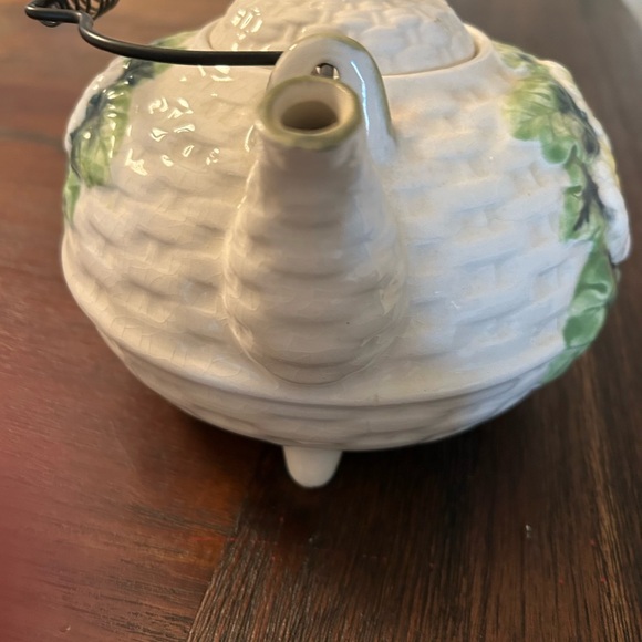 🎅🏻 VINTAGE 1970’S CERAMIC SUNFLOWER FOOTED TEAPOT METAL HANDLE JAPAN 7” - Picture 4 of 7